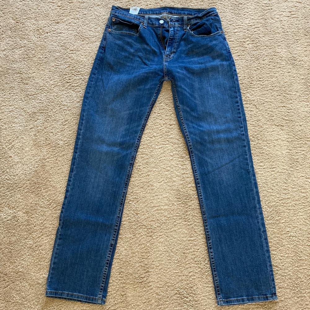 Levi’s 559 Relaxed Straight Jeans, 34”x 34”.